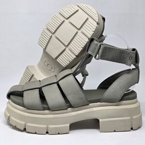 UGG ASHTON STRAPPY MOSS GREEN CHUNKY SLIDE SANDALS WOMEN'S SIZE 9.5